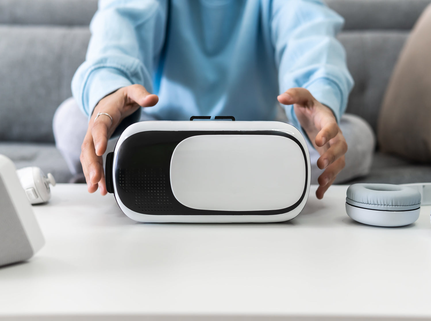 الأجهزة الإلكترونية